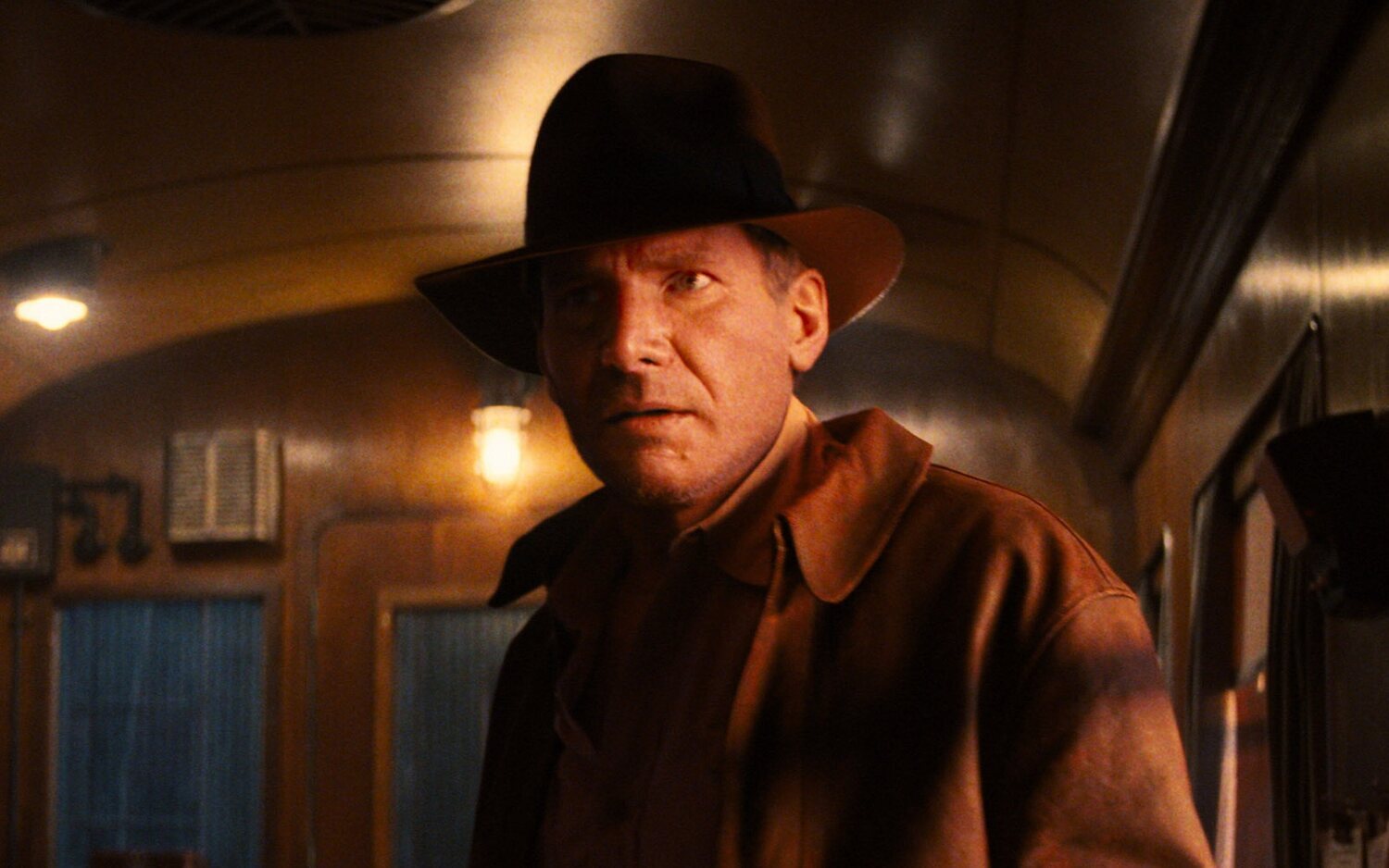 Harrison Ford defiende su rejuvenecimiento digital en 'Indiana Jones y el llamado del destino': "Esa es mi cara"