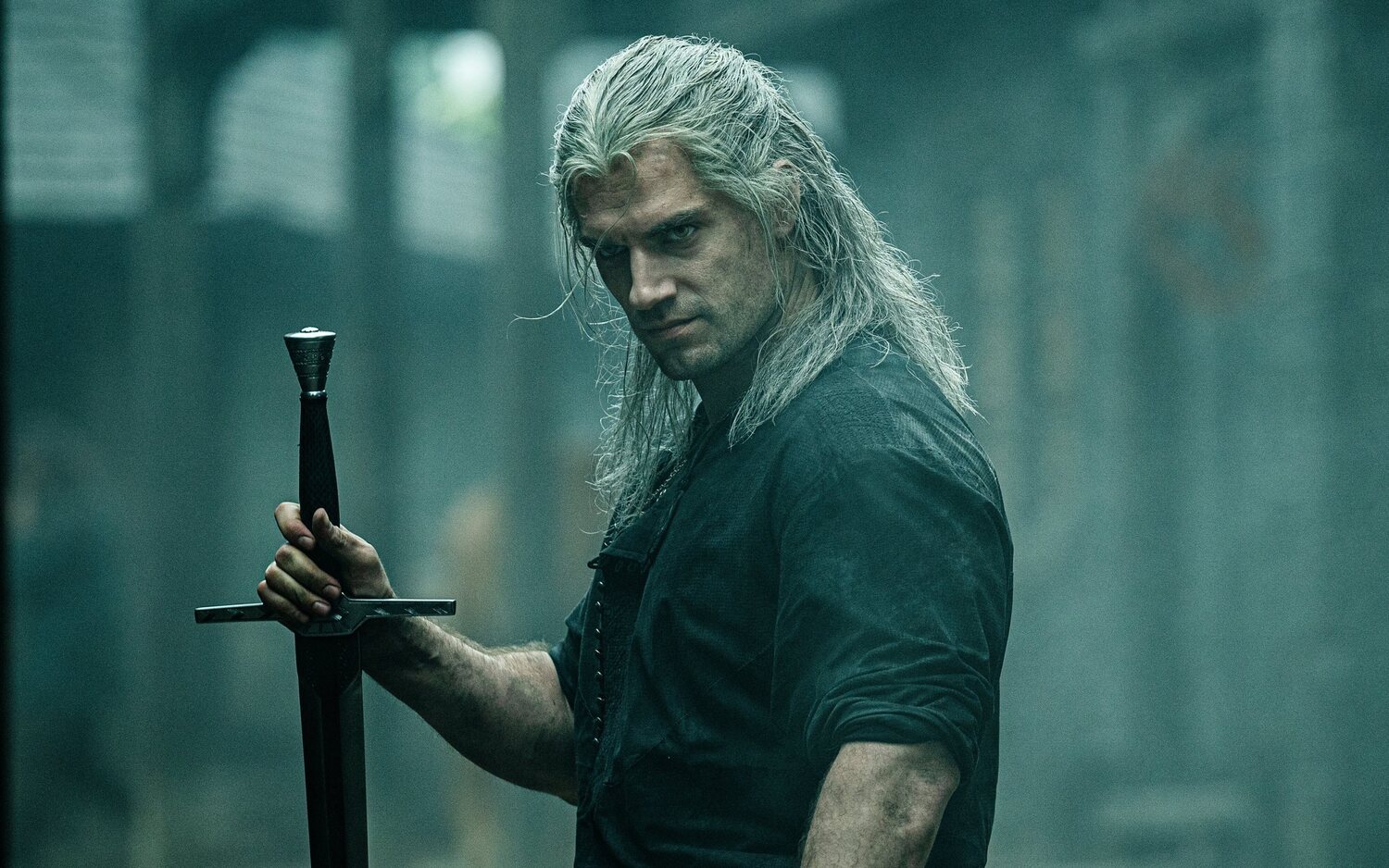 'The Witcher': Henry Cavill se despide entre lágrimas de sus compañeros de la serie: "Os voy a echar mucho de menos"