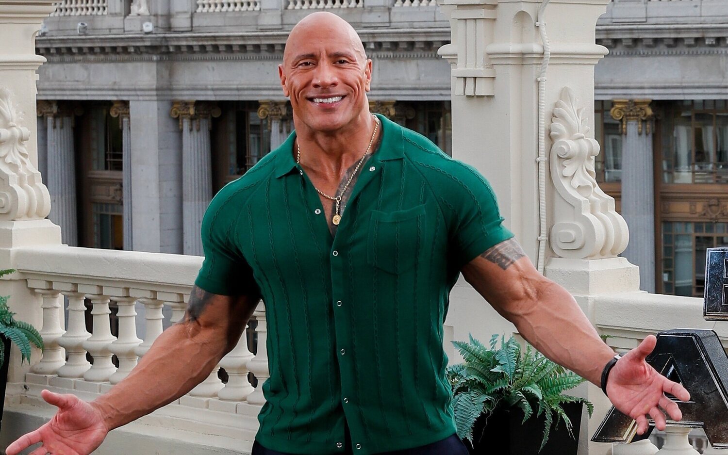 Dwayne Johnson realiza la mayor donación de la historia del Sindicato de Actores para apoyar la huelga