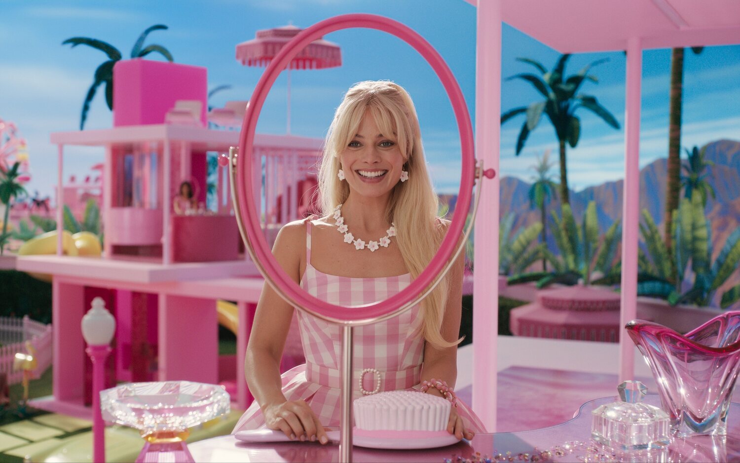 Cómo 'Barbie' encontró su corazón: los secretos del monólogo de América Ferrera y la frase final de la película