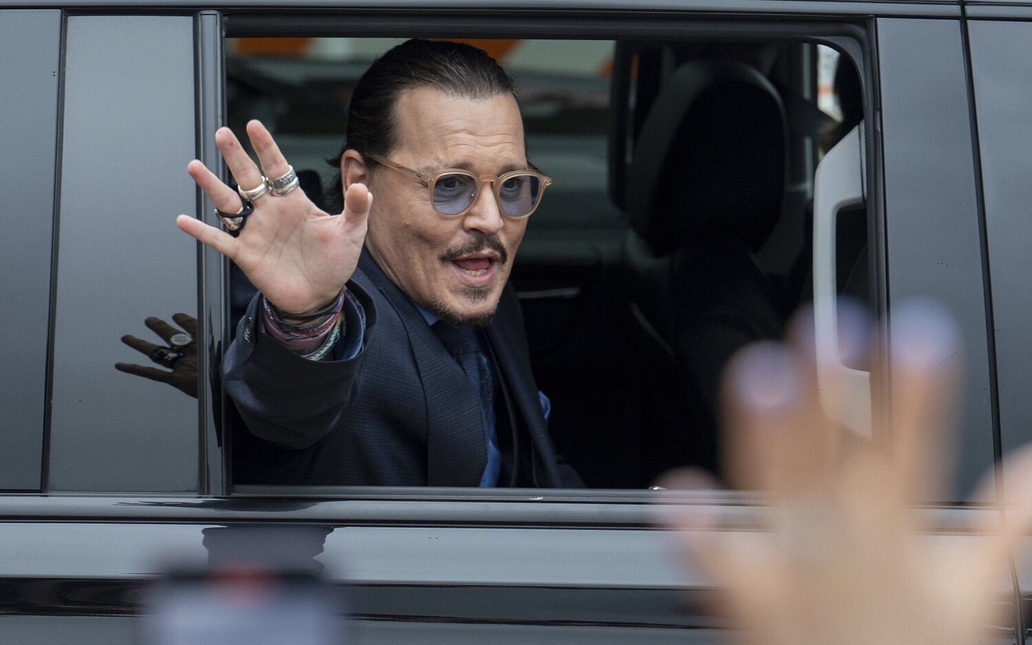 Johnny Depp durante el juicio por difamación contra Amber Heard