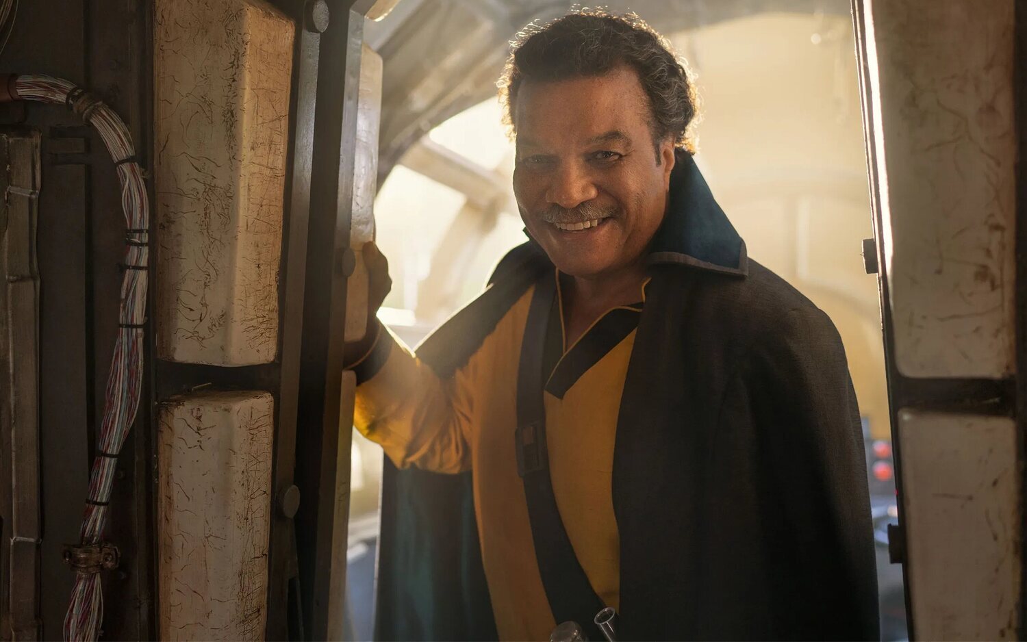 Billy Dee Williams y Donald Glover en el personaje de Lando Calrissian