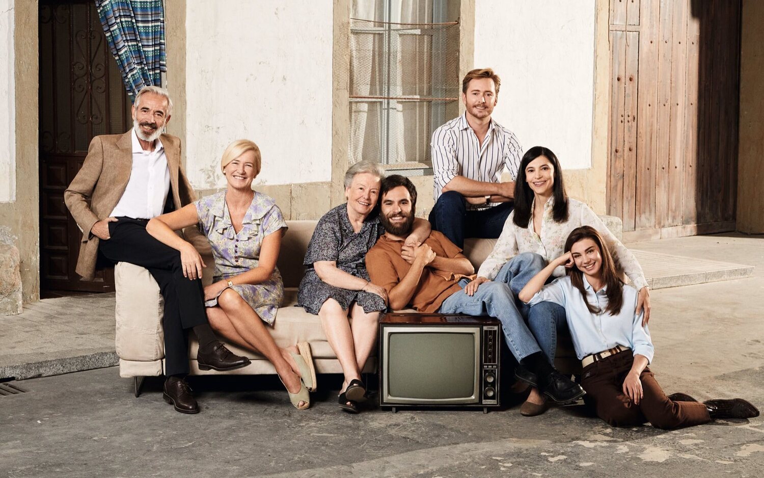 'Cuéntame cómo pasó' prepara su vuelta, esta vez como película