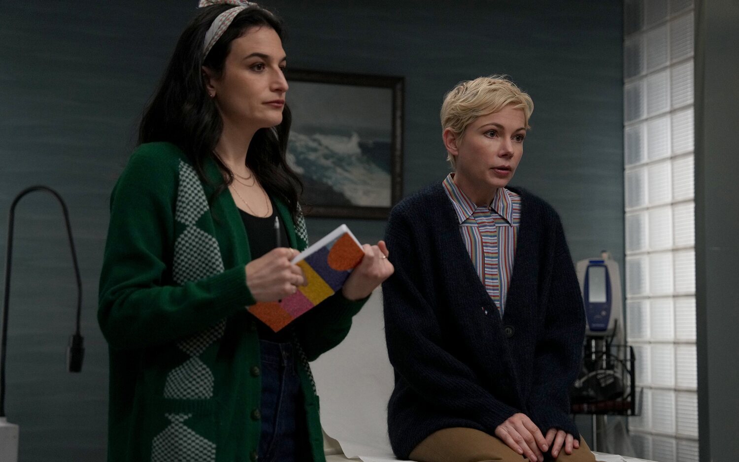 Jenny Slate y Michelle Williams en 'Dying for sex'