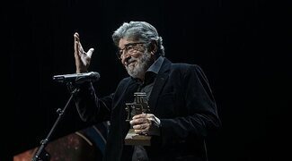 Muere a los 77 años Juan Antonio Gálvez, actor de doblaje y voz de Lucky Luke y el General Li en 'Mulan'