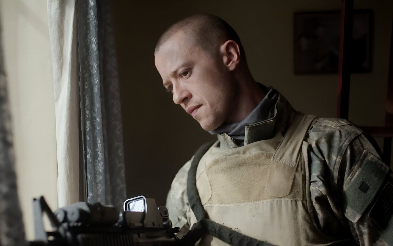 Joseph Quinn en 'Warfare: Tiempo de guerra'