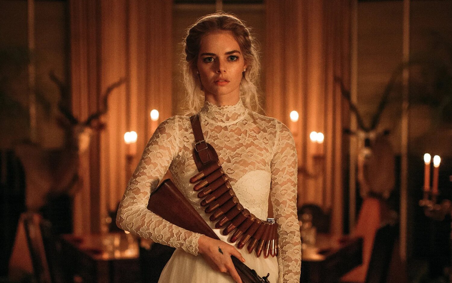 La secuela de 'Boda sangrienta' tendrá reparto de culto: Elijah Wood y David Cronenberg se unen a Samara Weaving
