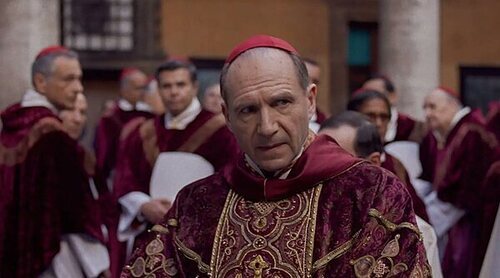 'Cónclave' vuelve a los cines aprovechando la muerte del Papa Francisco