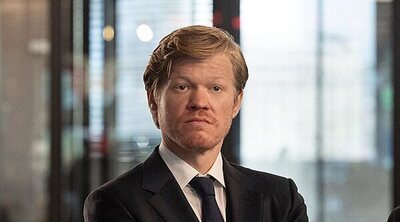 Jesse Plemons será Plutarch Heavensbee en 'Los Juegos del hambre: Amanecer en la cosecha'