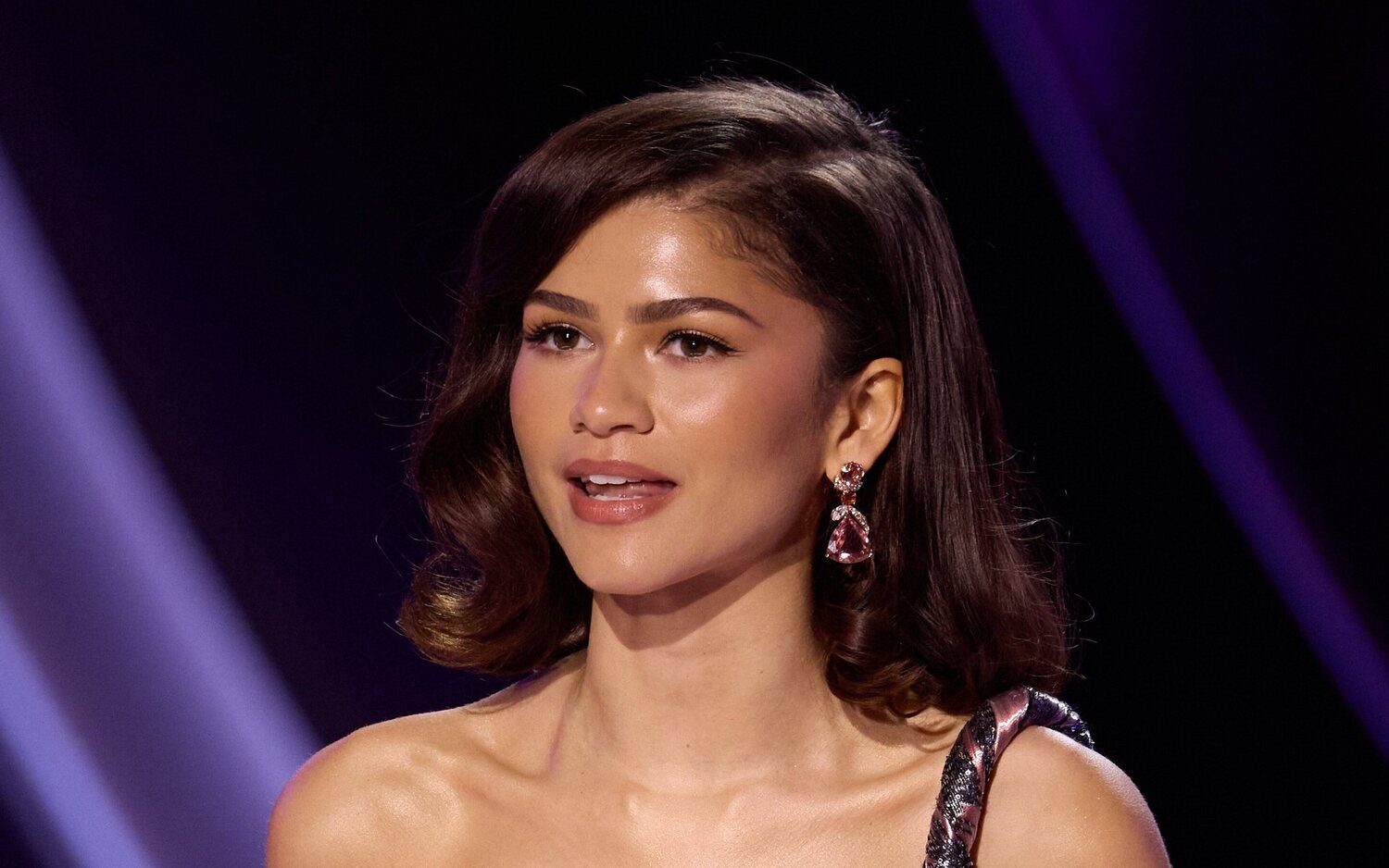 Zendaya deslumbra en la Met Gala 2025, pero le ocurre lo impensable