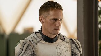 Alexander Skarsgård: "Matabot se sentiría perplejo, confuso y asqueado de la humanidad del ahora"