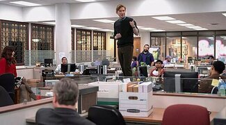 Dos protagonistas de 'The Office' convencieron a Domhnall Gleeson para aceptar su papel en 'The Paper'
