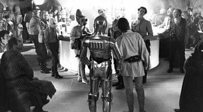 Muere Les Dilley, el hombre que construyó los universos de 'Indiana Jones' y 'Star Wars', a los 84 años