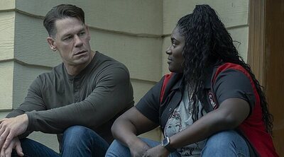 James Gunn avanza muchos cameos del Universo DC en 'El Pacificador', incluido uno "muy grande" al final