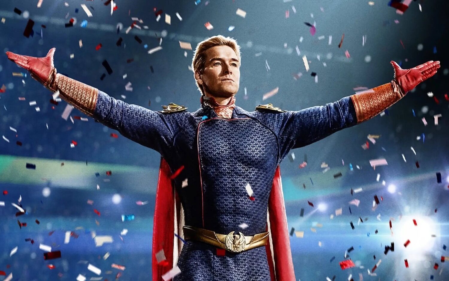 Antony Starr es Patriota en 'The Boys'