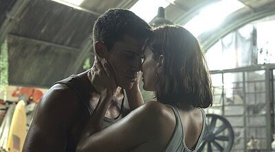 Álex González y Silvia Alonso recuerdan su primera cita en este clip exclusivo de 'Ladrones: La tiara de Santa Águeda'