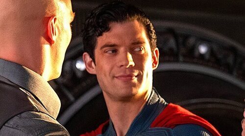 Nicholas Hoult y David Corenswet recrean una icónica escena de 'Princesa por sorpresa' en la promoción de 'Superman'