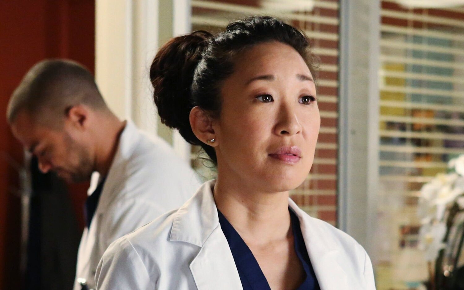 Sandra Oh como la doctora Cristina Yang en 'Anatomía de Grey'