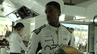 Damson Idris ('F1: La película'): "Carlos Sainz siempre se pasaba a saludarnos cuando estábamos rodando"