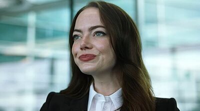 El teaser de 'Bugonia' de Yorgos Lanthimos se pregunta "¿y si Emma Stone fuera extraterrestre?"
