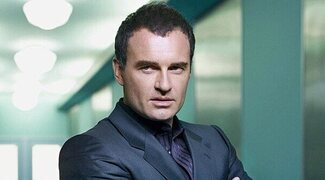 Muere a los 56 años Julian McMahon, Cole en 'Embrujadas'