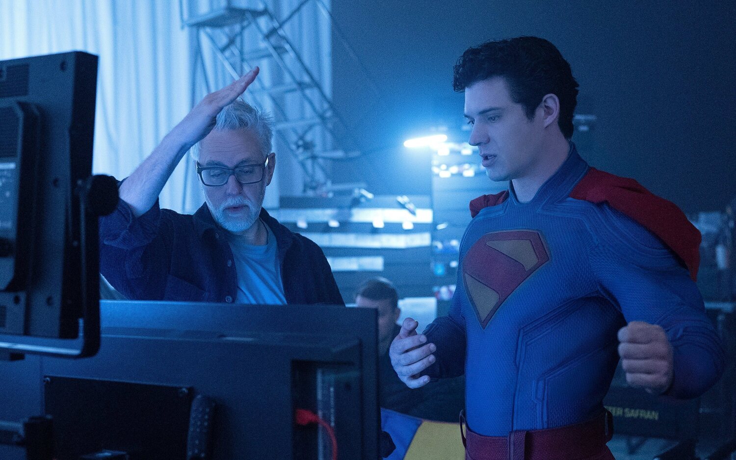 James Gun defiende la visión pro-inmigrante de 'Superman'