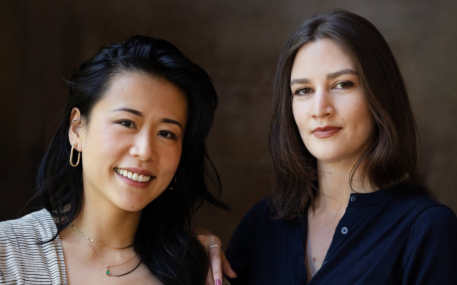 Domee Shi y Madeline Sharafian, directoras de 'Elio'