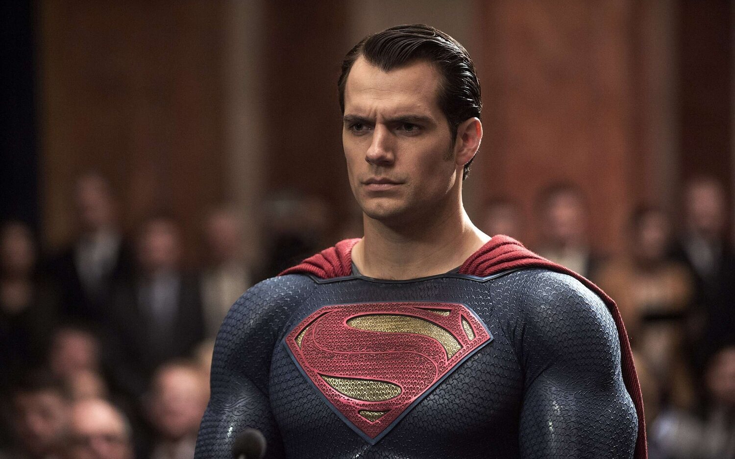 A James Gunn le gustaría contar de nuevo con Henry Cavill