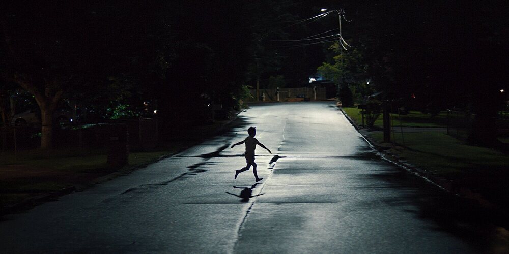 'Weapons': Muchos ojos ante un mismo horror