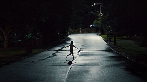 'Weapons': Muchos ojos ante un mismo horror