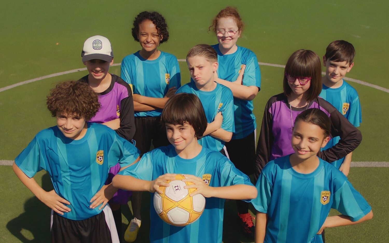 Los jóvenes protagonistas de 'Los Futbolísimos 2: El misterio del tesoro pirata'
