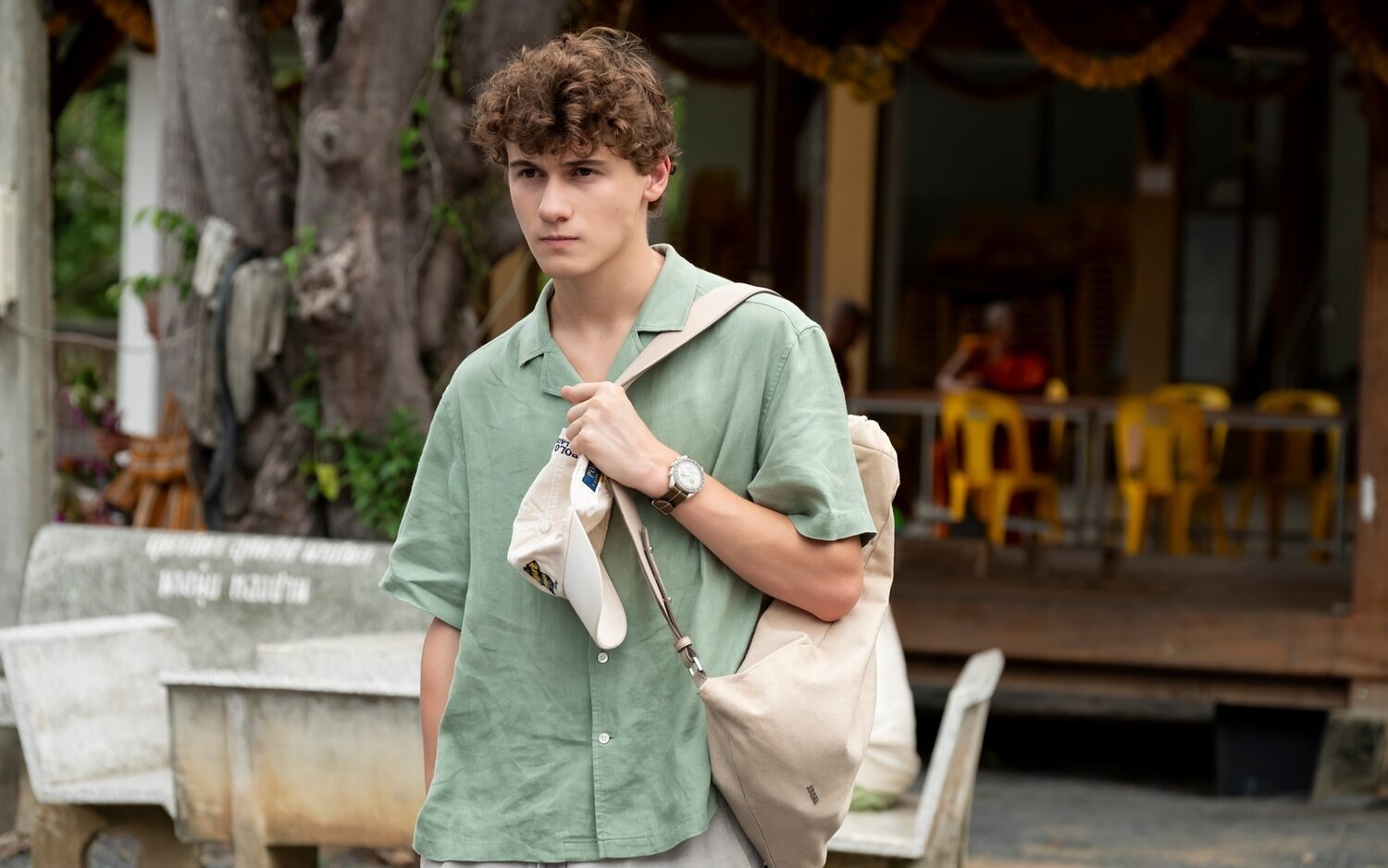 Sam Nivola es Lochlan Ratliffin en 'The White Lotus'