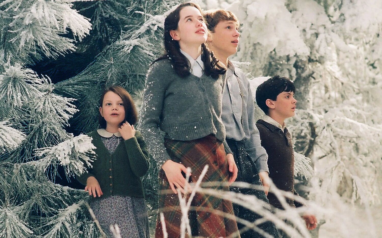 Los hermanos Pevensie llegando a Narnia