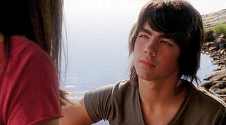 Joe Jonas deja escapar que 'Camp Rock 3' ya está escrita... ¿con los Jonas formando parte de ella?