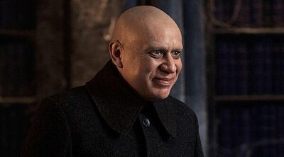El spin-off de 'Merlina' sobre el Tío Fester está oficialmente en marcha
