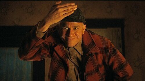 Las críticas a Ryan Murphy por el nuevo tráiler de 'Monstruo: La historia de Ed Gein' se hacen sonar en redes sociales