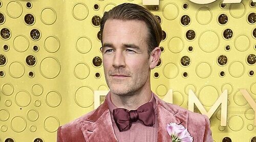 James Van Der Beek manda un vídeo sorpresa a la reunión de 'Dawson crece' tras cancelar por enfermedad