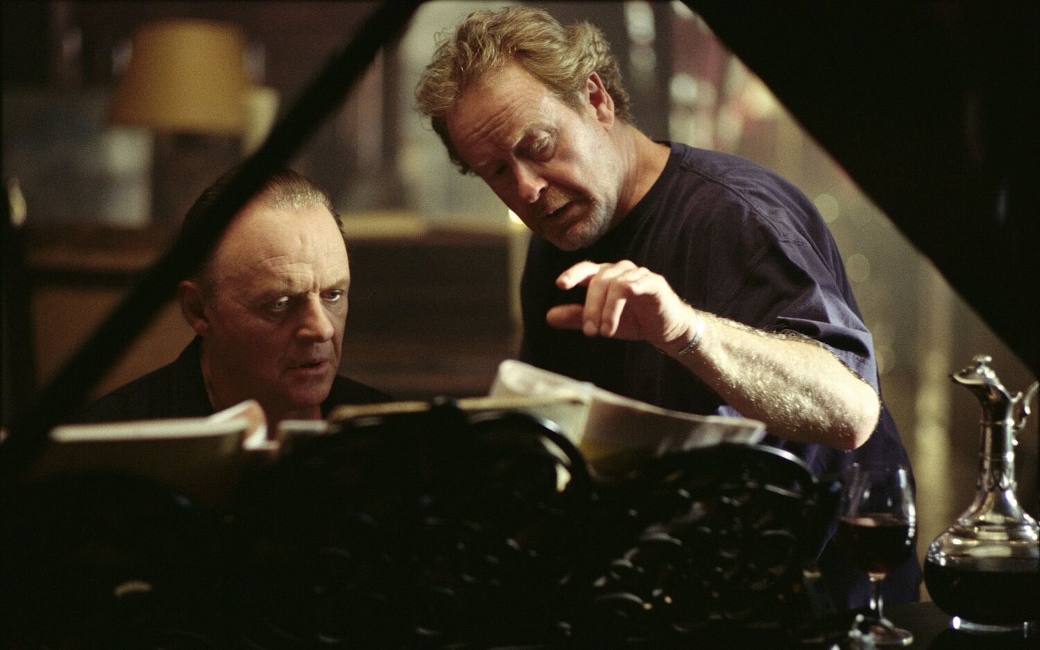 Ridley Scott y Anthony Hopkins en el set de 'Hannibal' (2001)