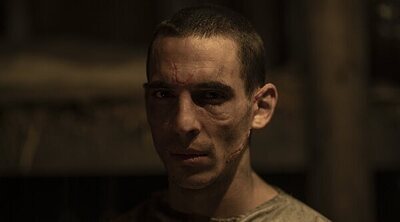 No hay bandos, solo un fuerte deseo de esperanza en este clip exclusivo de 'La tregua'