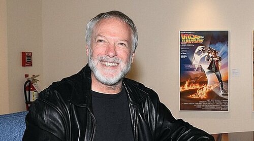 Muere Drew Struzan, legendario artista y diseñador de los carteles de 'Star Wars' e 'Indiana Jones'