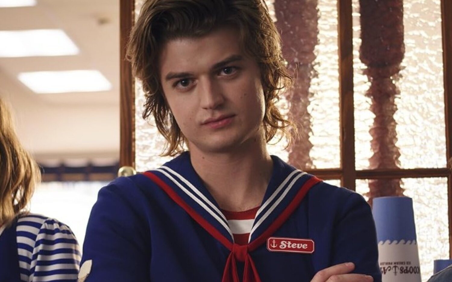 Joey Keery se viste de Steve Harrington en una boda