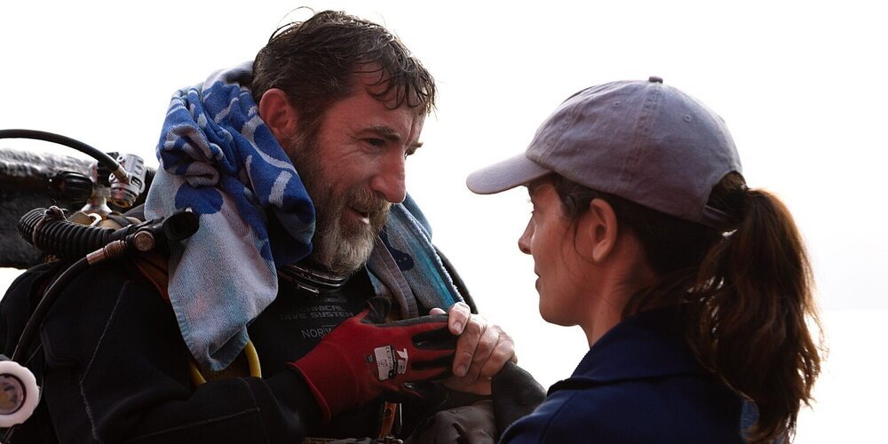 'Los Tigres': Sumergirse íntimamente en aguas profundas