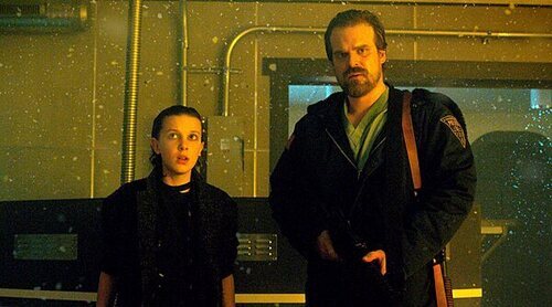 Millie Bobby Brown habría denunciado a David Harbour por "acoso e intimidación" durante el rodaje de 'Stranger Things'
