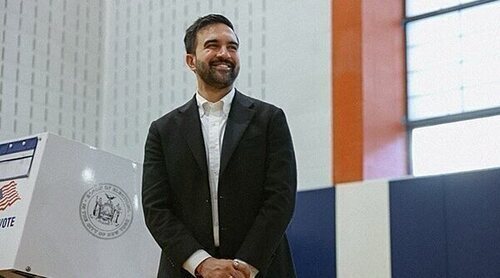 Has visto a Zohran Mamdani, el nuevo alcalde de Nueva York, en una película de Disney y no te diste cuenta