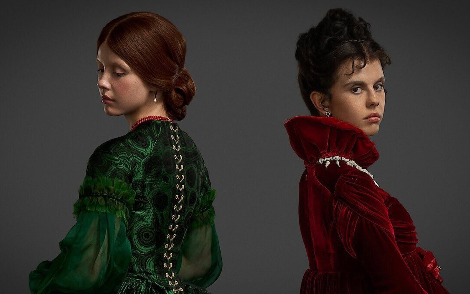 Mia Goth interpreta dos roles en 'Frankenstein' de Guillermo del Toro