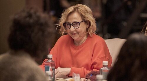 'Aída y vuelta': Así suena la nueva versión del himno de la serie ahora sin Bebe