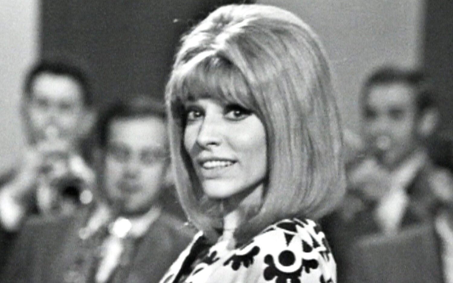 Encarnita Polo en el videoclip de 'Paco Paco Paco'