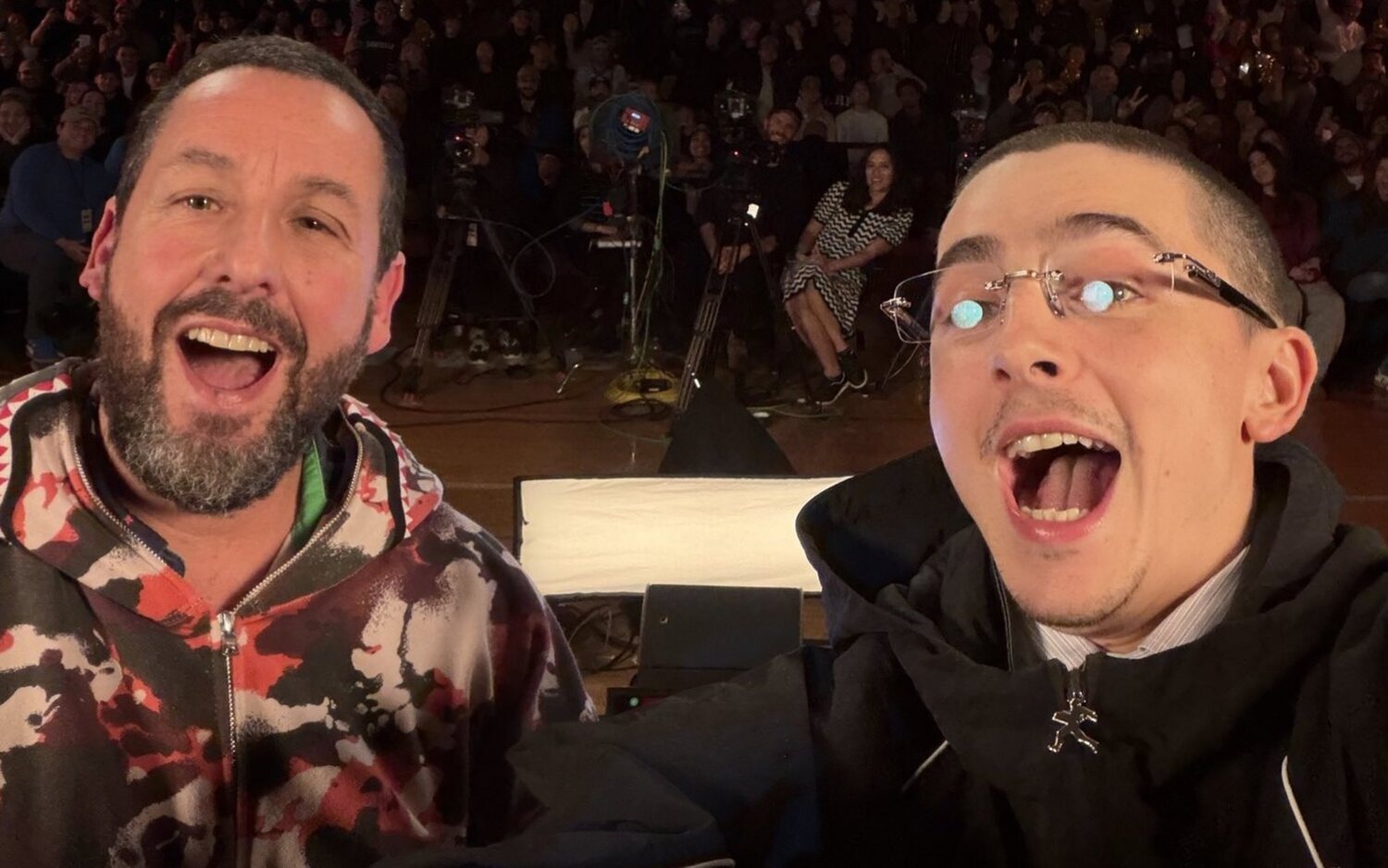 Adam Sandler y Timothée Chalamet en “Sandler X Chalamet”