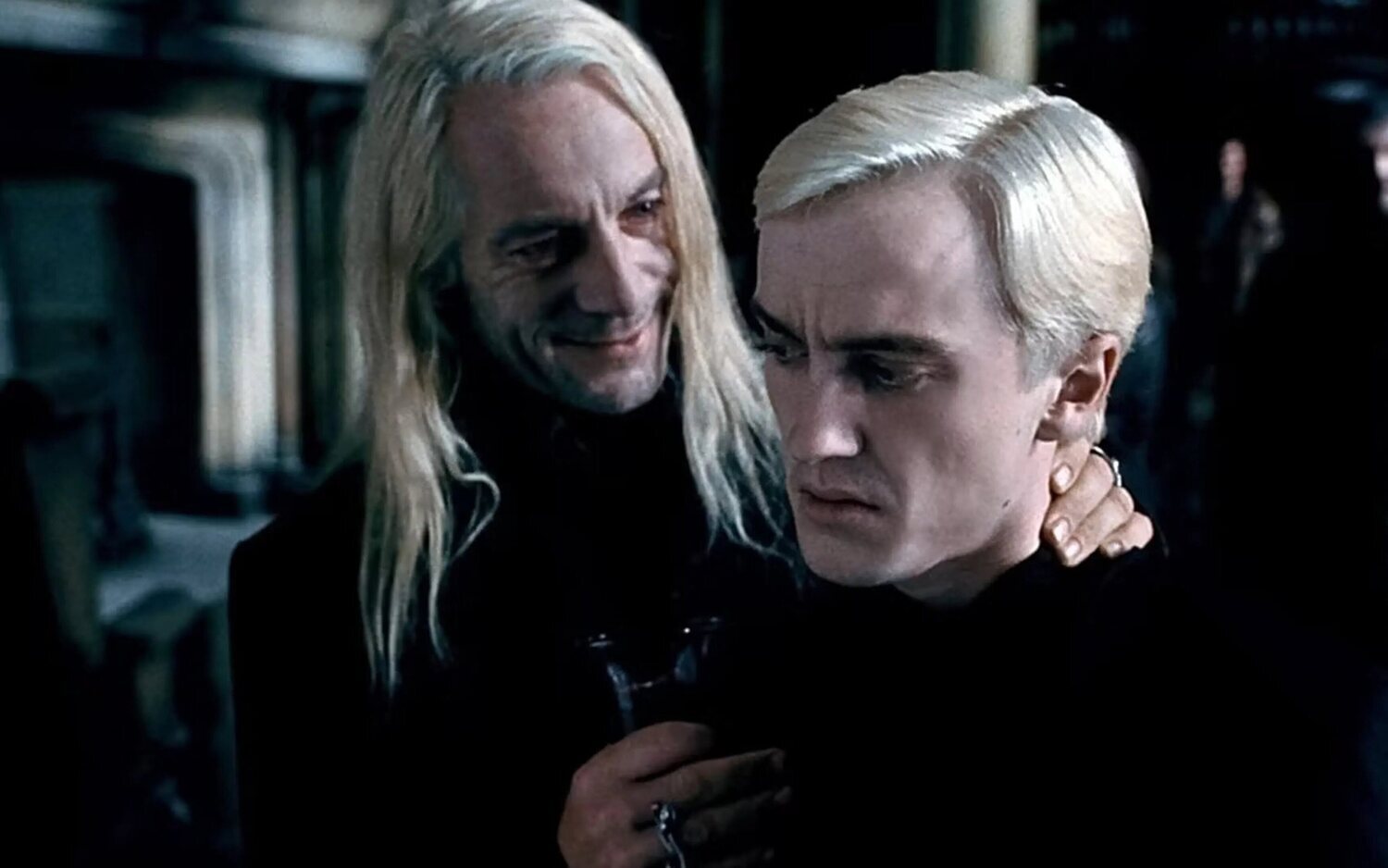 Jason Isaacs y Tom Felton como Lucius y Draco Malfoy en 'Harry Potter'