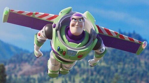 'Toy Story 5': Primera imagen de los Buzz Lighyear defectuosos